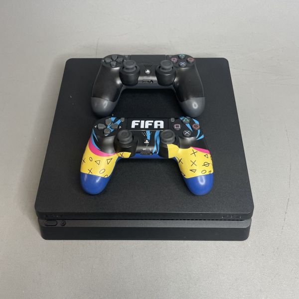 Игровая приставка Sony PlayStation 4 Slim 500 ГБ HDD, без игр, 2 геймпада, черный 