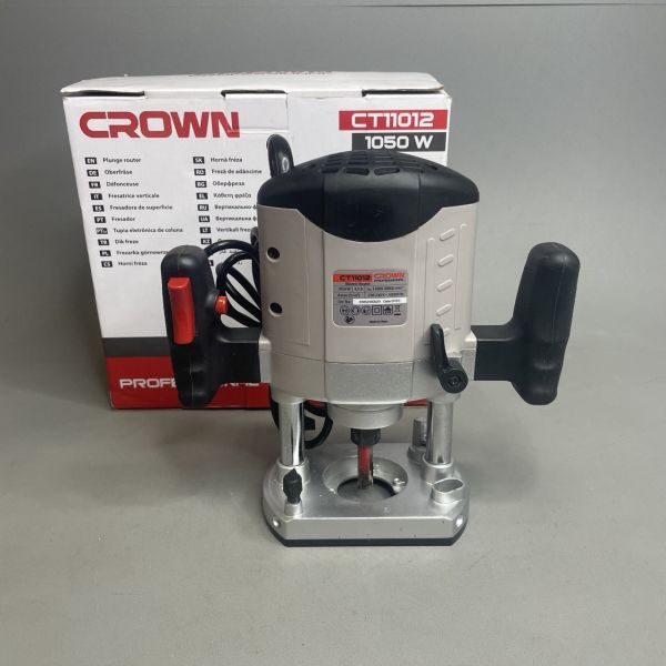 Фрезер по дереву электрический CROWN CT11012, 1050 Вт, регулировка оборотов 12000-30000 об/мин, Цанга 8 мм