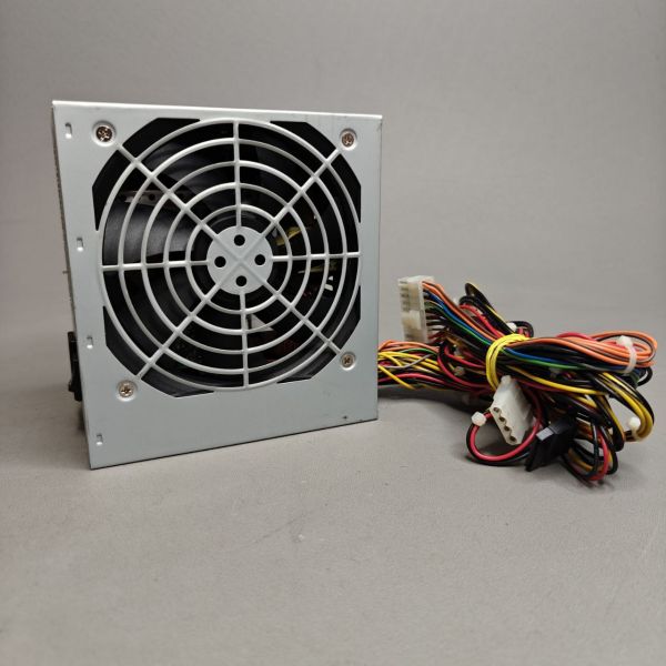 Блок питания FSP ATX-450PNR, 450W, ATX , вентилятор 120 мм.