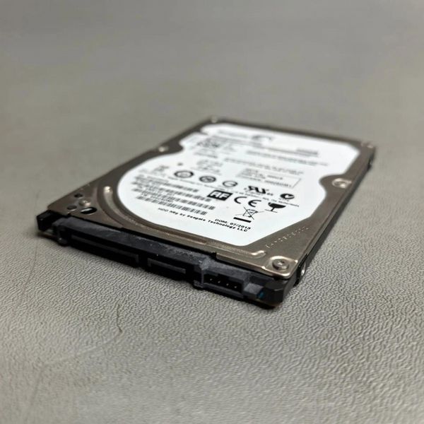 Жесткий диск Seagate 500 ГБ 2.5