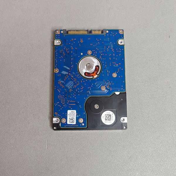 Жесткий диск Hitachi HTS725050A7E630 500Gb 7200 SATAIII 2,5