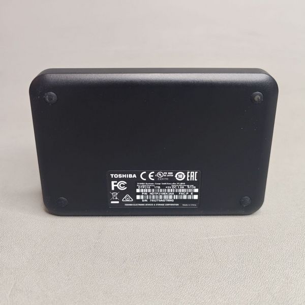 Внешний жесткий диск Toshiba Canvio Ready 2.5