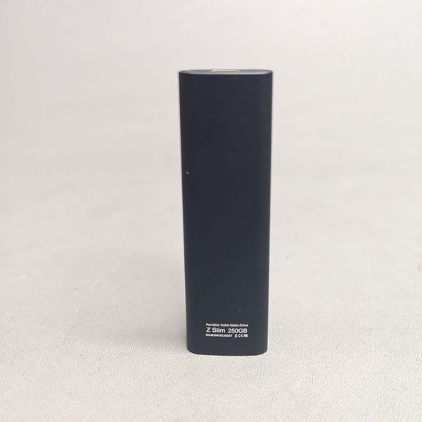 Внешний диск SSD NETAC Z Slim 250ГБ NT01ZSLIM-250G-32BK, USB-C, чтение - 550МБ/с, черный