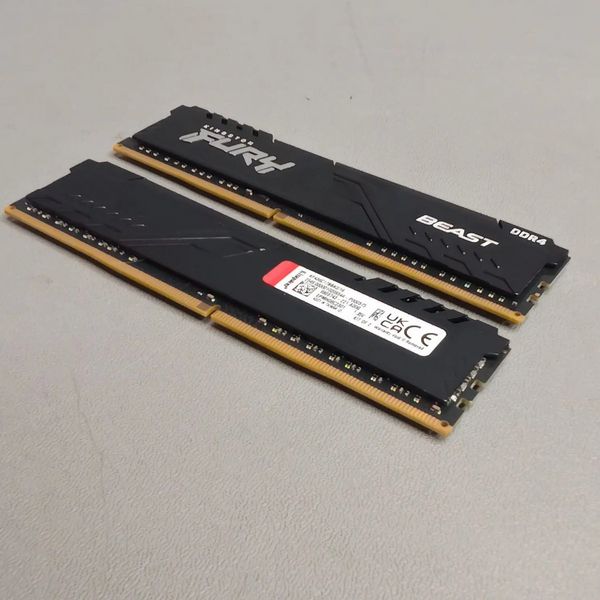 Оперативная память Kingston Fury Beast KF436C17BBK2/16 DDR4 - 2x8ГБ 3600МГц