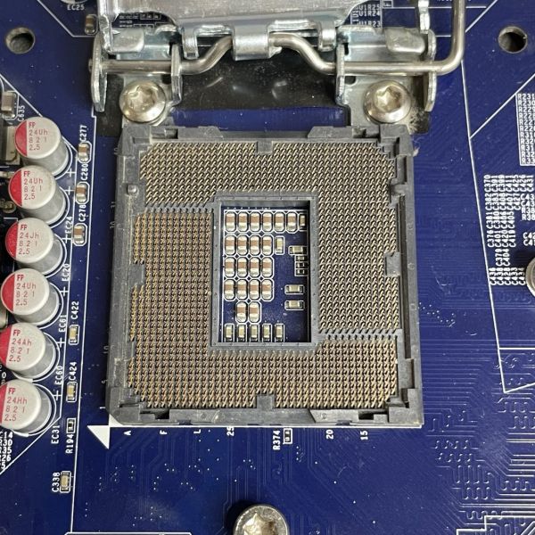 Материнская плата Foxconn H61MXE
