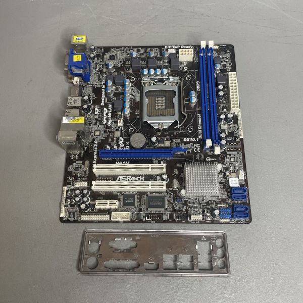 Материнская плата ASRock H61M
