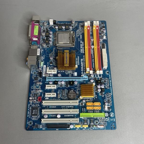 Материнская плата GigaByte GA-EP31-DS3L