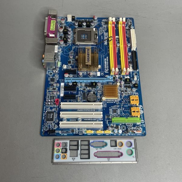 Материнская плата ATX Socket LGA 775 Gigabyte GA-P35-DS3L