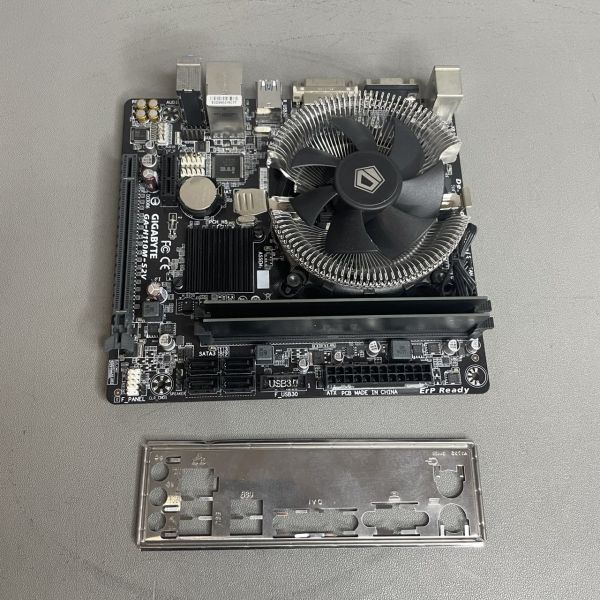 Комплект мат. плата Gigabyte GA-H110M-S2V s-1151 + Core i5-7400 + 16Gb + кулер