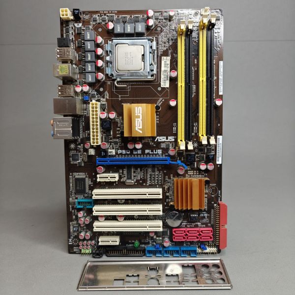 Материнская плата ASUS P5Q SE PLUS