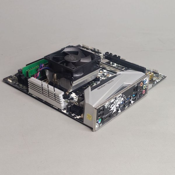 Комплект ASRock B450M STEEL LEGEND + R3 3200G + 16Гб + кулер