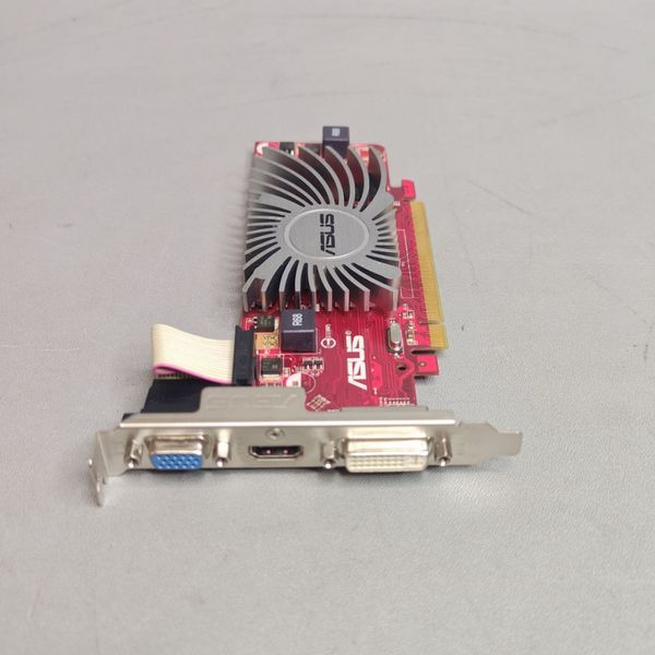 Видеокарта ASUS EAH5450 SILENT DI 1GD3 LP 1Gb/64bit