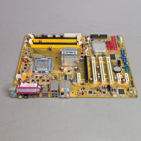 Материнская плата ASUS P5B LGA 775 DDR2 ATX