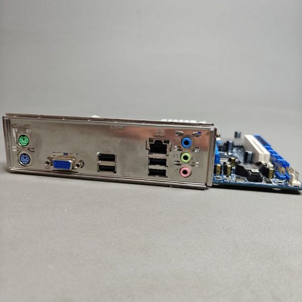 Материнская плата ASRock G41M-VS3 R2.0
