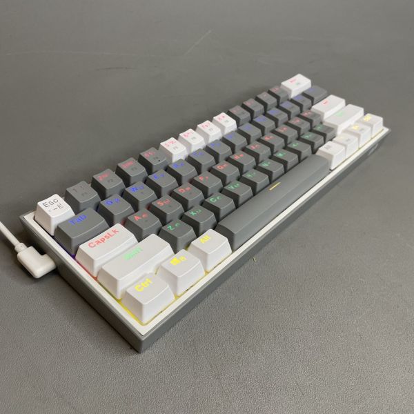 Проводная игровая клавиатура Redragon Fizz K617-R White/Gray