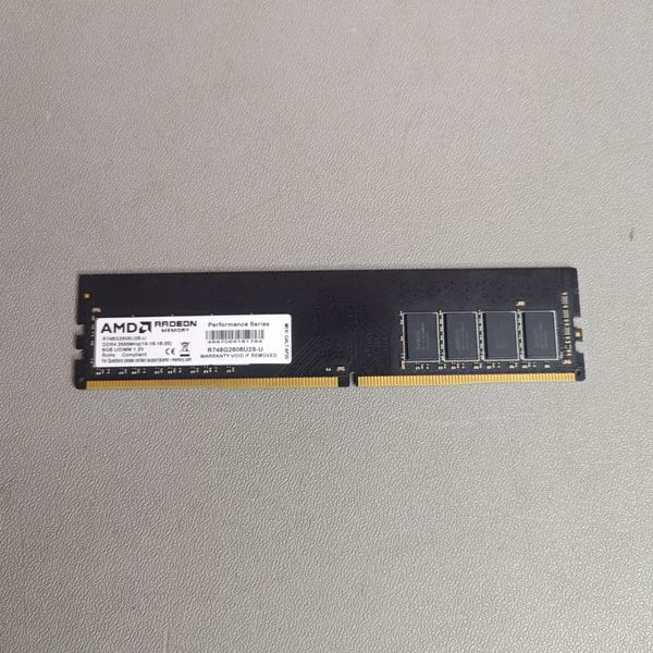 Оперативная память AMD DDR4 8Gb 2666MHz pc-21300 (R748G2606U2S-U)