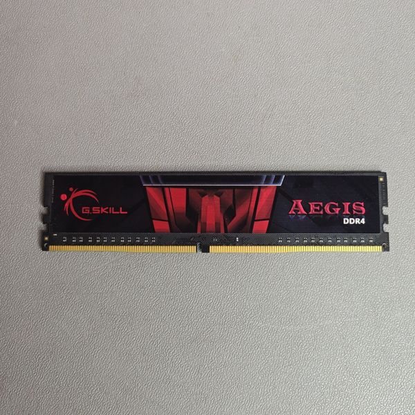 Оперативная память G.Skill AEGIS [F4-3200C16D-16GIS] 8 ГБ