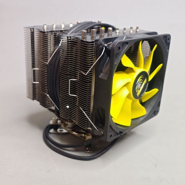 Кулер для процессора Akasa Venom Medusa AK-CC4010HP01 (под Intel)