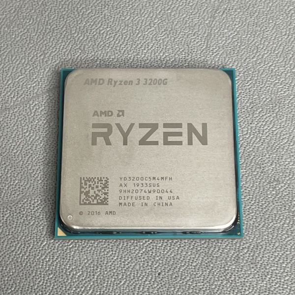Процессор AMD Ryzen 3 3200G OEM