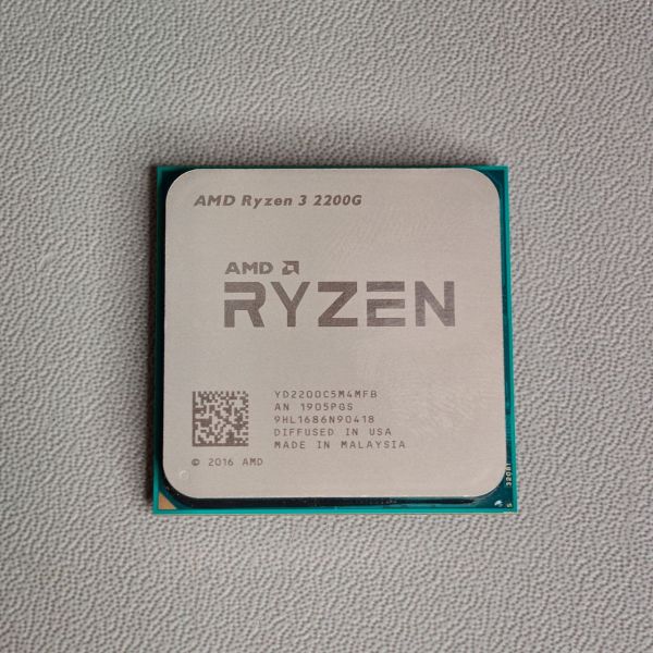 Процессор AMD Ryzen 3 2200G OEM