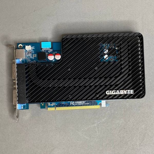 Видеокарта Gigabyte 8600 GT 256mb (GV-NX86T256H)