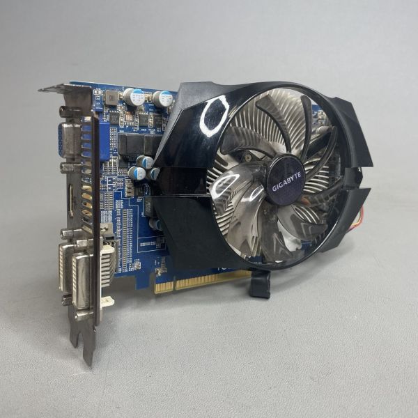 Видеокарта Gigabyte AMD Radeon HD 7750 2ГБ DDR3 (gv-r775oc-2gi)