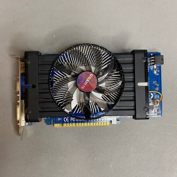 Видеокарта Gigabyte GeForce GTX 550 Ti 1Gb GDDR5 192bit 