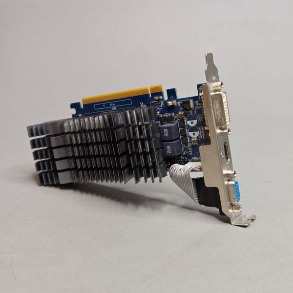  Видеокарта ASUS ENGT520 SILENT/DI/1GD3(LP)