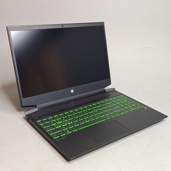 15.6'' Ноутбук HP Pavilion Gaming 15-ec1001ur черный