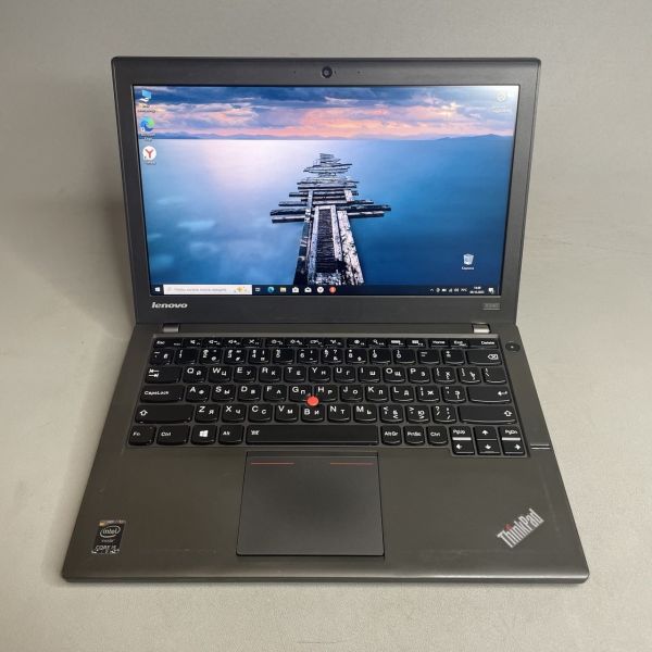 12.5'' Ноутбук Lenovo ThinkPad X240 черный