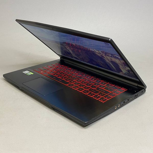 15.6'' Игровой ноутбук MSI GF63 Thin 10UD-419XRU  черный
