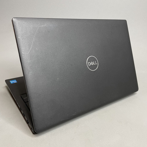 15.6'' FHD Ноутбук DELL Latitude 3520-2378 черный