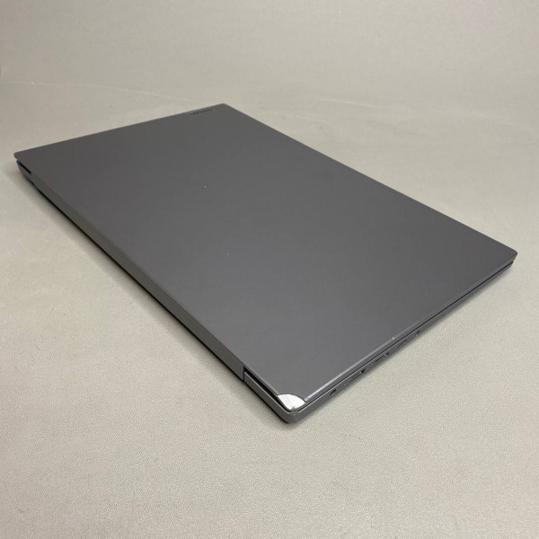 15.6'' Ноутбук Lenovo V15 G4 AMN серебристый