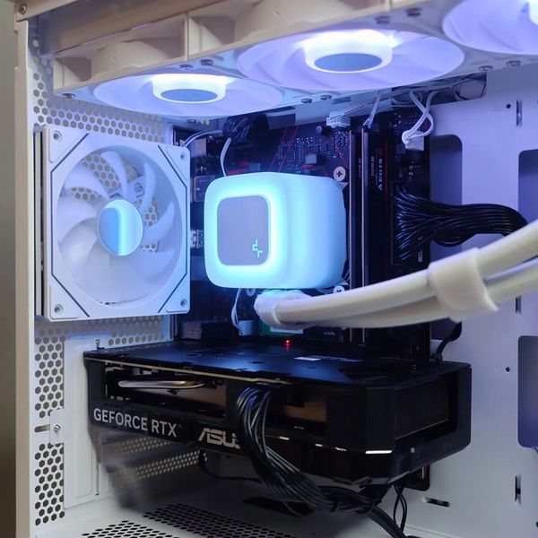 ПК Intel Core i5-14400F / 32Gb DDR5 / 1Tb SSD m.2 / 8Gb RTX 5060 Ti / ATX-750W