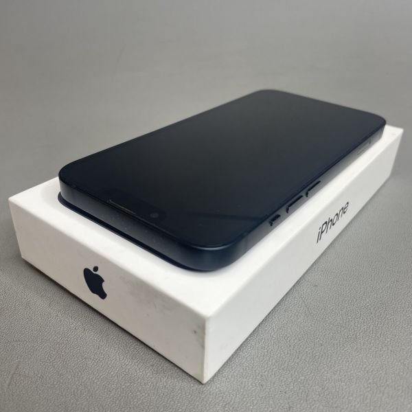 Смартфон Apple iPhone 13 128 ГБ, nano SIM+eSIM, тёмная ночь, Slimbox