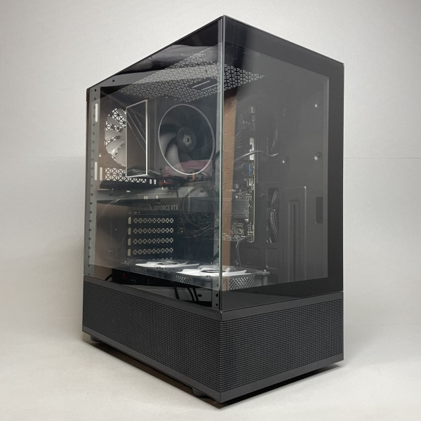 Игровой ПК / Ryzen 5 7600 / 32Gb DDR5 / ssd M.2 1Tb / 8Gb RTX5060