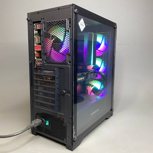 Игровой ПК / i7-7700k / 32Gb / ssd 512Gb /  6Gb RTX2060 