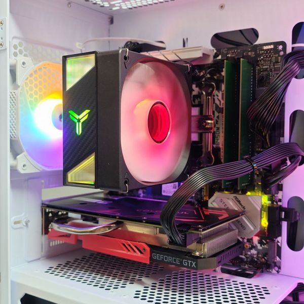 Игровой ПК Ryzen 5 3600 / 16Gb / 256Gb SSD / HDD 500Gb / 6Gb GTX1660 Super