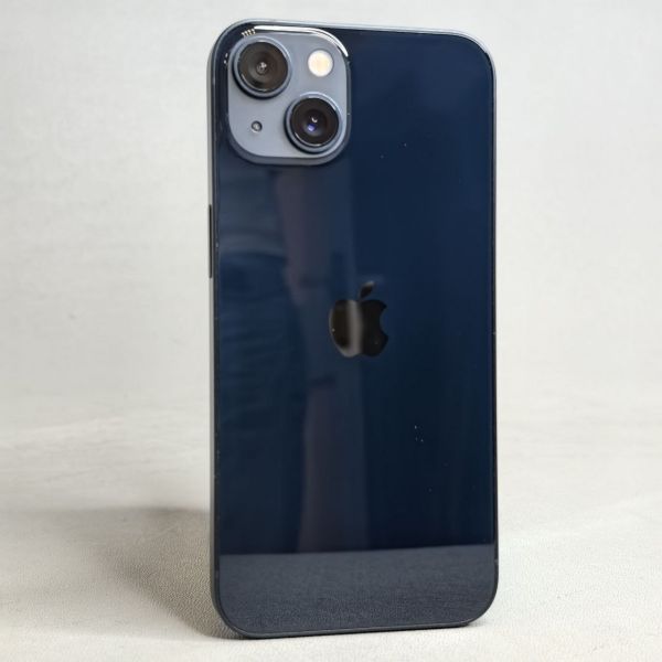 Смартфон Apple iPhone 13 128 ГБ, Dual: nano SIM + eSIM, тёмная ночь