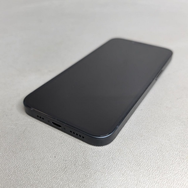 Смартфон Apple iPhone 13 128 ГБ, Dual: nano SIM + eSIM, тёмная ночь