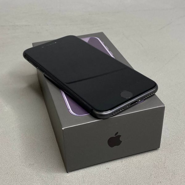 Смартфон Apple iPhone 8 64 ГБ, 1 nano SIM, серый космос