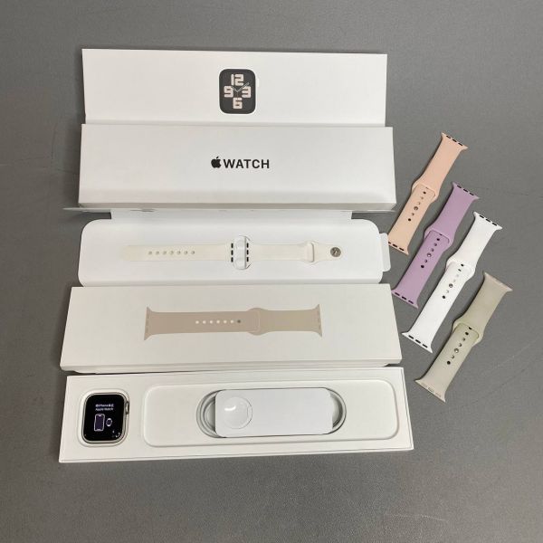 Умные часы Apple Watch Series SE Gen 2 40 мм Aluminium Case GPS, starlight Sport Band S/M
