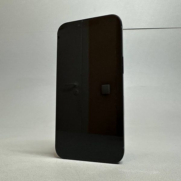 Смартфон Apple iPhone 13 128 ГБ, Dual: nano SIM + eSIM, тёмная ночь