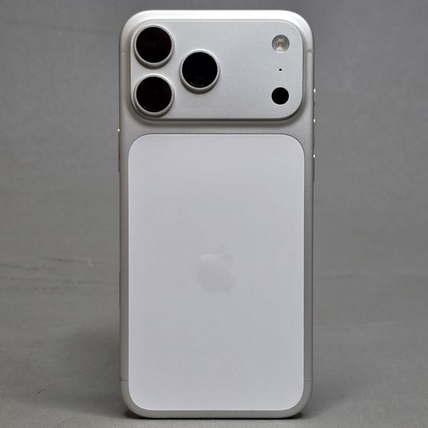 Смартфон Apple iPhone 17 Pro Max 256 Гб eSIM + SIM Silver