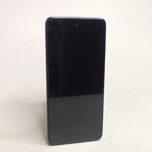 Смартфон Tecno Spark 20c 8/128GB RU Gravity Black