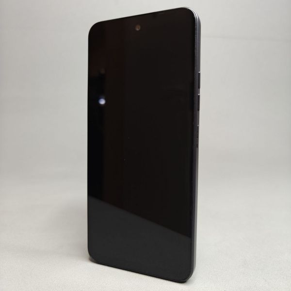 Смартфон Tecno Spark 40C 8ГБ/256ГБ, черный