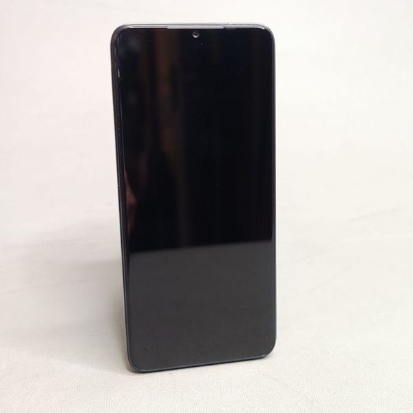 Смартфон Infinix HOT 30i 8/128GB Черный