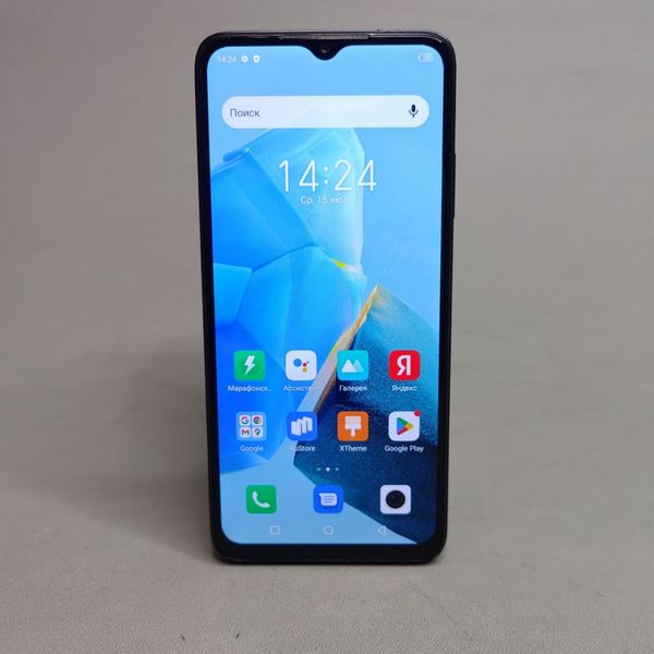 Смартфон Infinix HOT 30i 8/128GB Черный