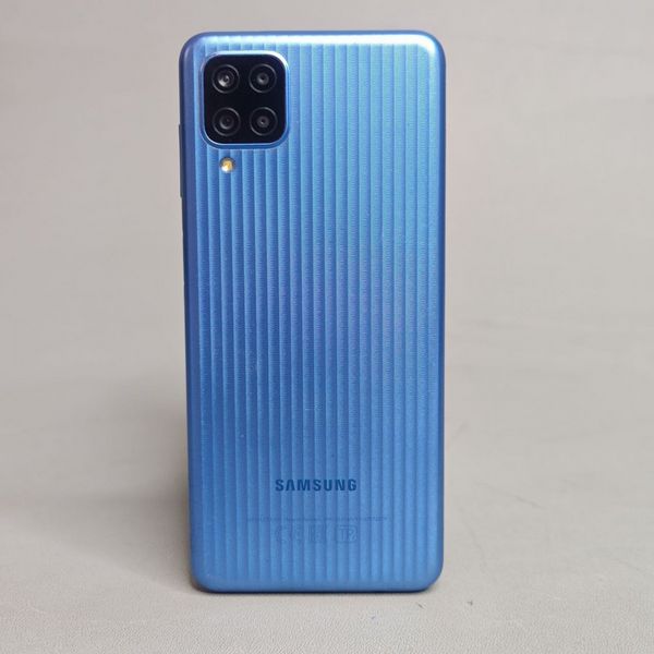 Смартфон Samsung Galaxy M12 4/64Gb Синий