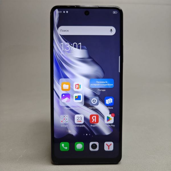 Смартфон Tecno SPARK 20 Pro 8/256GB Moonlit Black